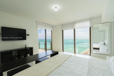 Copropriété à louer à Sunny Isles Beach, Floride: 3 chambres, 241.36 m2 № 2056822 - photo 12