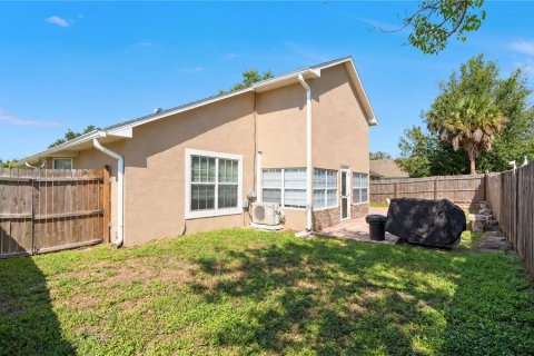 House in Sanford, Florida 3 bedrooms, 152.36 sq.m. № 2423802 - photo 23