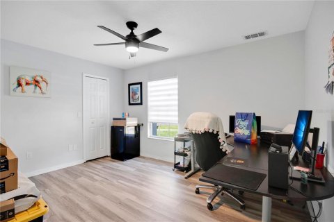 House in Sanford, Florida 3 bedrooms, 152.36 sq.m. № 2423802 - photo 18