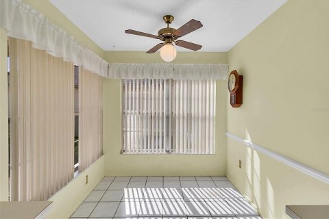 Condominio en venta en New Port Richey, Florida, 2 dormitorios, 124.49 m2 № 1339261 - foto 13