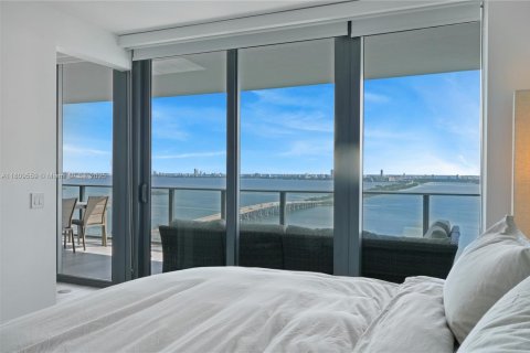 Condominio en venta en Miami, Florida, 3 dormitorios, 141.77 m2 № 1875420 - foto 21