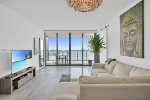 Condominio en venta en Miami, Florida, 3 dormitorios, 141.77 m2 № 1875420 - foto 27