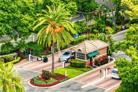 Condo in Tampa, Florida, 2 bedrooms  № 2234025 - photo 2
