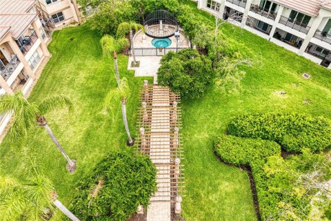 Condo in Tampa, Florida, 2 bedrooms  № 2234025 - photo 30