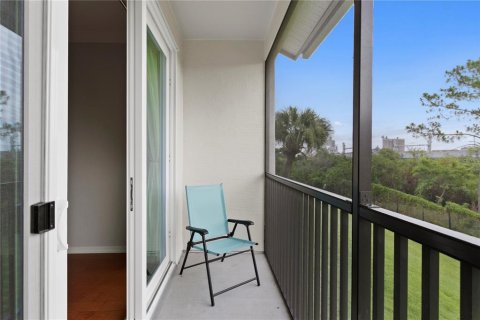 Condo in Tampa, Florida, 2 bedrooms  № 2234025 - photo 14