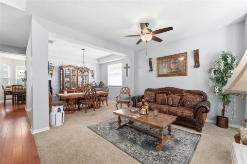 House in Lake Mary, Florida 4 bedrooms, 228.54 sq.m. № 2167382 - photo 5