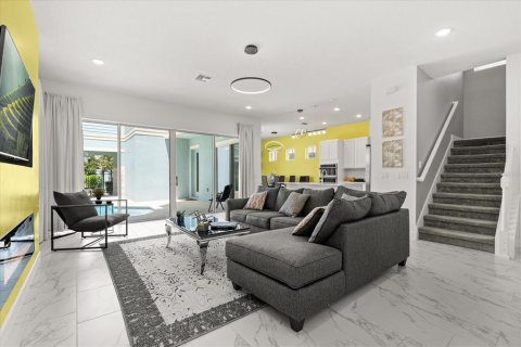 Villa ou maison à vendre à Four Corners, Floride: 5 chambres, 285.77 m2 № 1883287 - photo 6