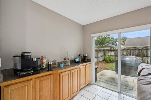 Villa ou maison à vendre à Lake Mary, Floride: 4 chambres, 162.02 m2 № 2408033 - photo 12
