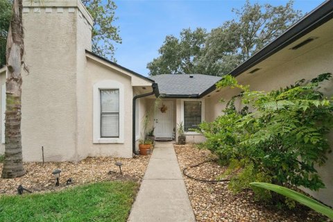 Villa ou maison à vendre à Lake Mary, Floride: 4 chambres, 162.02 m2 № 2408033 - photo 2