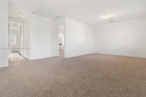 Villa ou maison à louer à Davie, Floride: 4 chambres, 384.71 m2 № 1979373 - photo 28