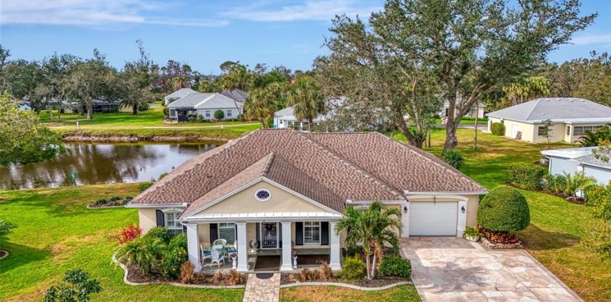 Villa ou maison à Englewood, Floride 3 chambres, 229.56 m2 № 1546584