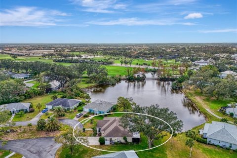 Villa ou maison à vendre à Englewood, Floride: 3 chambres, 229.56 m2 № 1546584 - photo 3