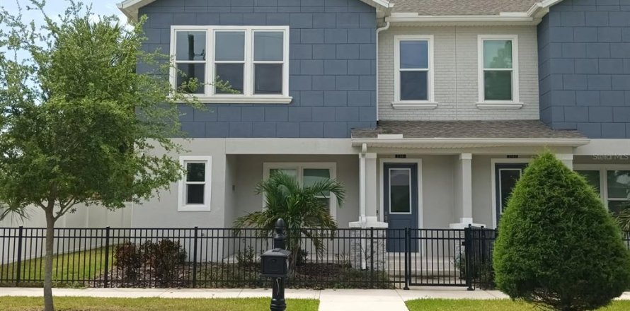 Adosado en Tampa, Florida 4 dormitorios, 266.35 m2 № 1901503