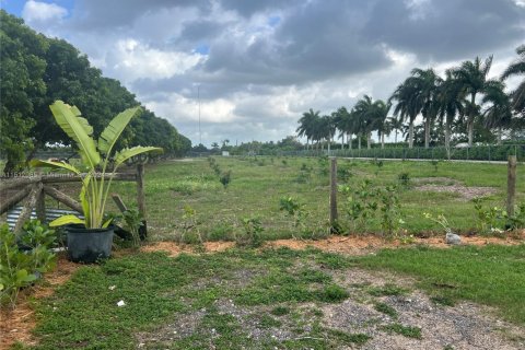 Casa en venta en Homestead, Florida, 6 dormitorios, 193.42 m2 № 1692503 - foto 6