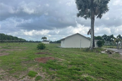 Casa en venta en Homestead, Florida, 6 dormitorios, 193.42 m2 № 1692503 - foto 13