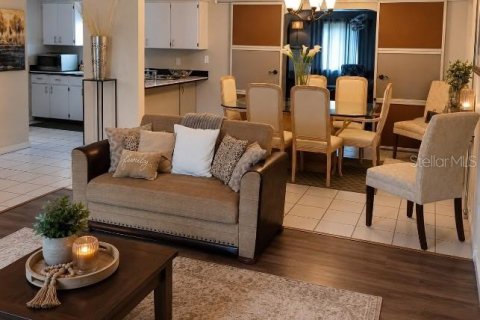 Casa en venta en Palm Coast, Florida, 3 dormitorios, 171.5 m2 № 2195825 - foto 12