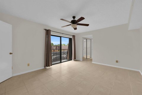 Touwnhouse à louer à Stuart, Floride: 3 chambres, 140.47 m2 № 2368405 - photo 26