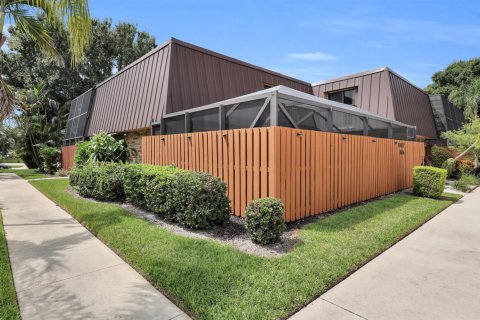 Touwnhouse à Stuart, Floride 3 chambres, 140.47 m2 № 2368405