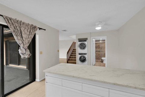 Touwnhouse à louer à Stuart, Floride: 3 chambres, 140.47 m2 № 2368405 - photo 15
