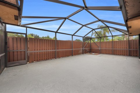 Touwnhouse à louer à Stuart, Floride: 3 chambres, 140.47 m2 № 2368405 - photo 4