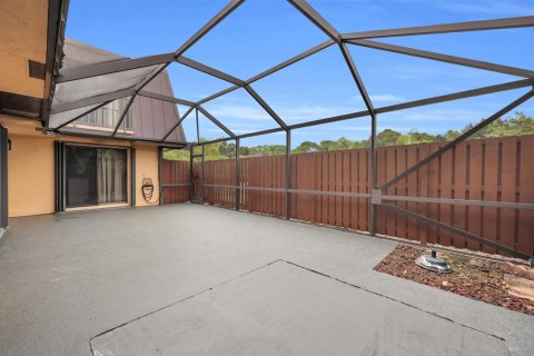 Touwnhouse à louer à Stuart, Floride: 3 chambres, 140.47 m2 № 2368405 - photo 5