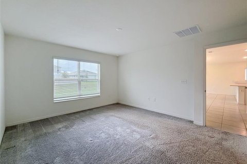 Villa ou maison à louer à Haines City, Floride: 4 chambres, 157.56 m2 № 2413512 - photo 9
