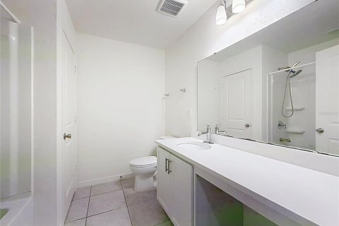 Villa ou maison à louer à Haines City, Floride: 4 chambres, 157.56 m2 № 2413512 - photo 14
