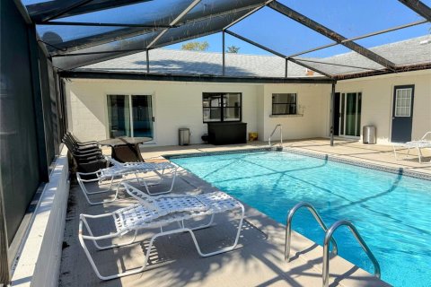 Casa en venta en Daytona Beach, Florida, 4 dormitorios, 184.04 m2 № 2115537 - foto 12