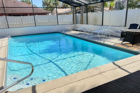 Casa en venta en Daytona Beach, Florida, 4 dormitorios, 184.04 m2 № 2115537 - foto 13