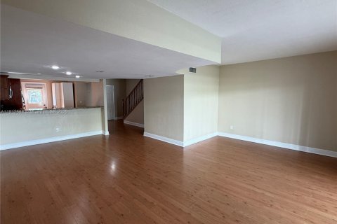 Copropriété à louer à North Miami Beach, Floride: 2 chambres, 129.51 m2 № 2082340 - photo 22