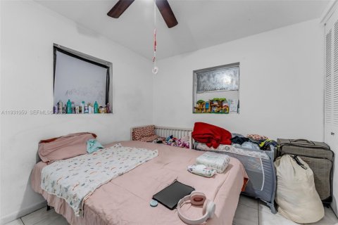 Casa en venta en Homestead, Florida, 5 dormitorios, 148.46 m2 № 1990295 - foto 17