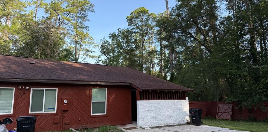 Townhouse in Gainesville, Florida 2 bedrooms, 93.18 sq.m. № 2104608