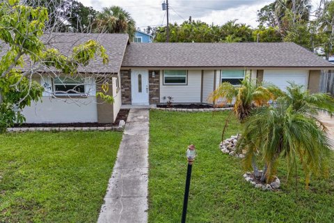 Casa en venta en Bradenton, Florida, 3 dormitorios, 157.47 m2 № 2294601 - foto 2