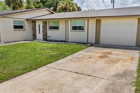 Casa en venta en Bradenton, Florida, 3 dormitorios, 157.47 m2 № 2294601 - foto 3