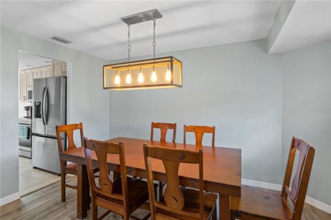 Casa en venta en Bradenton, Florida, 3 dormitorios, 157.47 m2 № 2294601 - foto 12