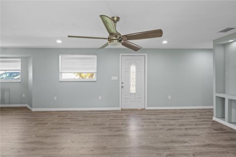 Casa en venta en Bradenton, Florida, 3 dormitorios, 157.47 m2 № 2294601 - foto 9