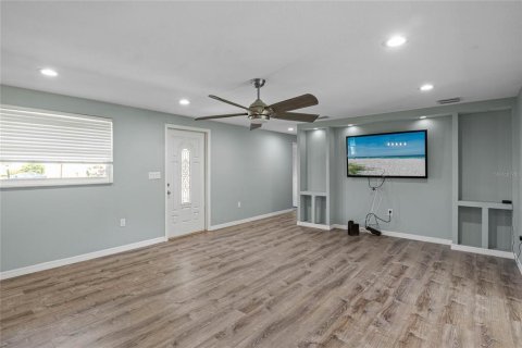 Casa en venta en Bradenton, Florida, 3 dormitorios, 157.47 m2 № 2294601 - foto 8