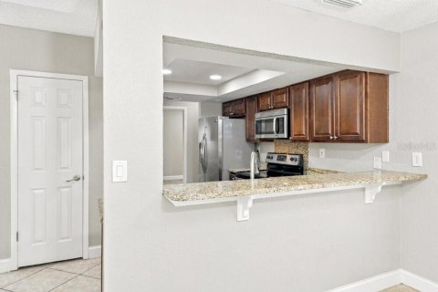 Villa ou maison à louer à New Port Richey, Floride: 3 chambres, 134.52 m2 № 2413570 - photo 8