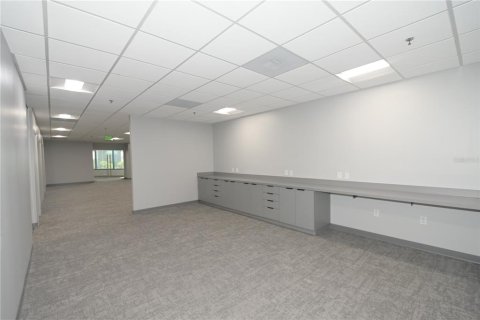Propiedad comercial en alquiler en Orlando, Florida, 22498.51 m2 № 1648504 - foto 24