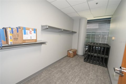Propiedad comercial en alquiler en Orlando, Florida, 22498.51 m2 № 1648504 - foto 29