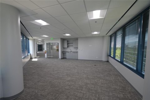 Propiedad comercial en alquiler en Orlando, Florida, 22498.51 m2 № 1648504 - foto 20