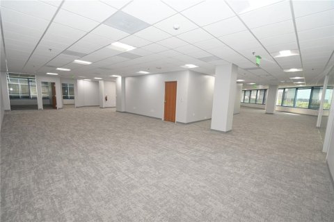 Propiedad comercial en alquiler en Orlando, Florida, 22498.51 m2 № 1648504 - foto 12