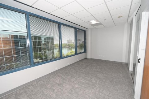 Propiedad comercial en alquiler en Orlando, Florida, 22498.51 m2 № 1648504 - foto 22