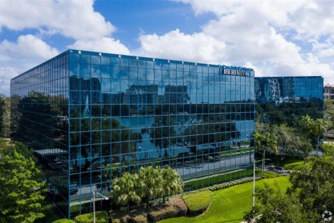Propiedad comercial en alquiler en Orlando, Florida, 22498.51 m2 № 1648504 - foto 2