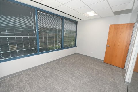 Propiedad comercial en alquiler en Orlando, Florida, 22498.51 m2 № 1648504 - foto 25