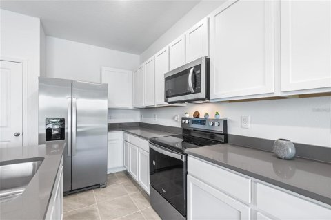 Adosado en alquiler en Land O' Lakes, Florida, 3 dormitorios, 155.43 m2 № 2117573 - foto 5