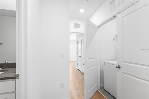 Adosado en alquiler en Land O' Lakes, Florida, 3 dormitorios, 155.43 m2 № 2117573 - foto 13