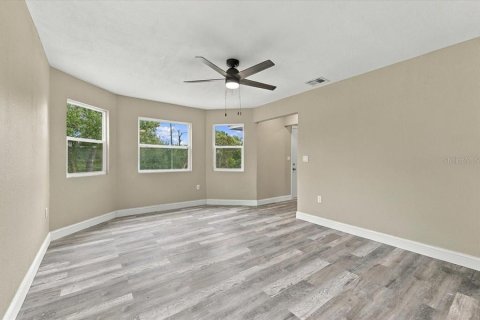 House in Babson Park, Florida 3 bedrooms, 147.06 sq.m. № 2394276 - photo 26