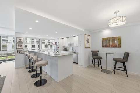 Condominio en venta en Fort Lauderdale, Florida, 2 dormitorios, 139.35 m2 № 2242586 - foto 11