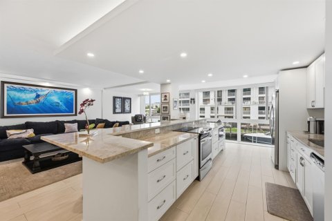 Condominio en venta en Fort Lauderdale, Florida, 2 dormitorios, 139.35 m2 № 2242586 - foto 12